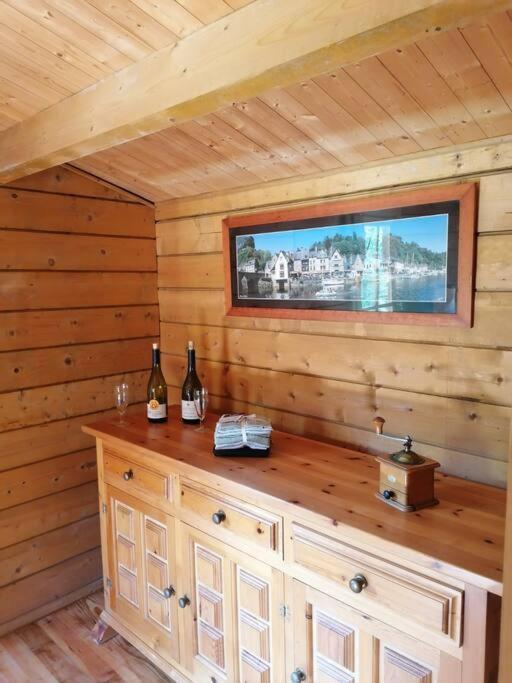 Chalet En Pleine Nature Au Bord D'Un Etang Lanvallay Екстериор снимка
